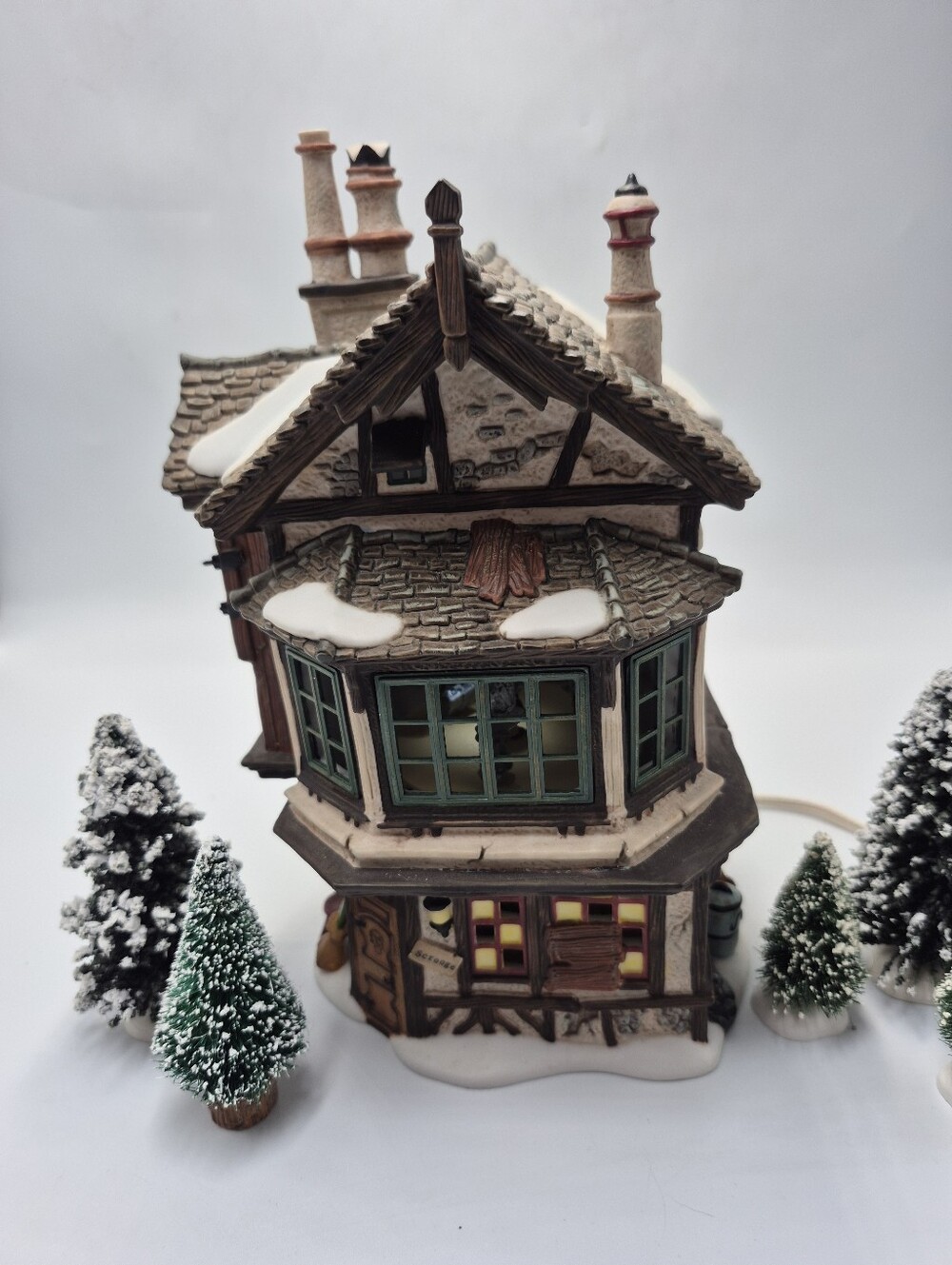 Dept 56 Dickens Ebineezer Scrooge Animated House.